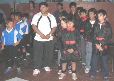 20080612021506-infatilfutbol-todos.jpg
